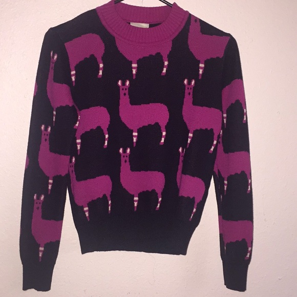 Sweater - Picture 1 of 3